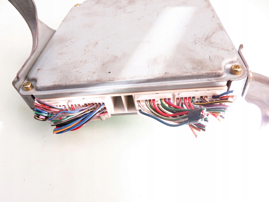 фото №5, Блок управления toyota avensis verso 2.0 d 8966144300