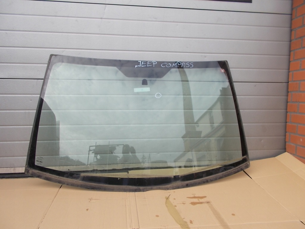 фото №1, Стекло передняя лобовое jeep compass i lift