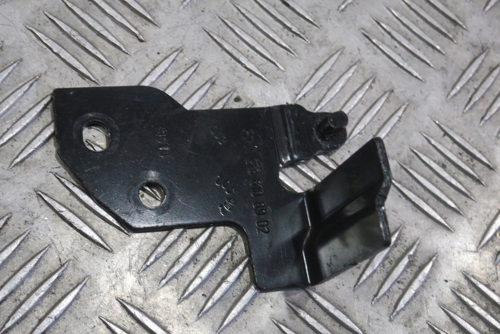 фото №1, Кронштейн кронштейн mercedes w213 a2136108902