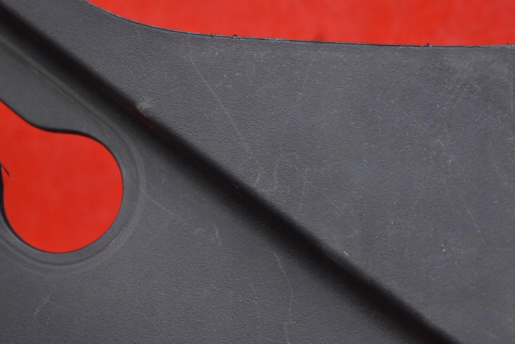 Защита багажника правая 1036238-00-f tesla model x 90d 15-21 с Разборки