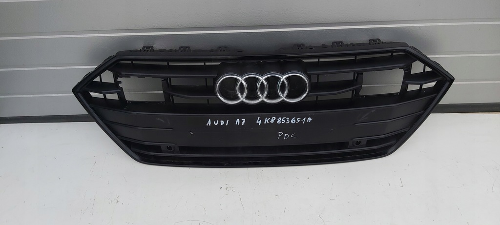 фото №1, Audi a7 c7 4k8853651a решётка радиатора решётка радиатора радиатора pdc