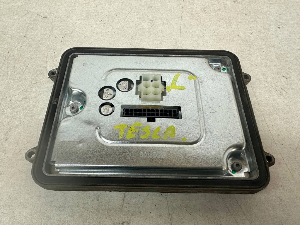 фото №1, Модуль led перетворювач w фара tesla model s 0020102204