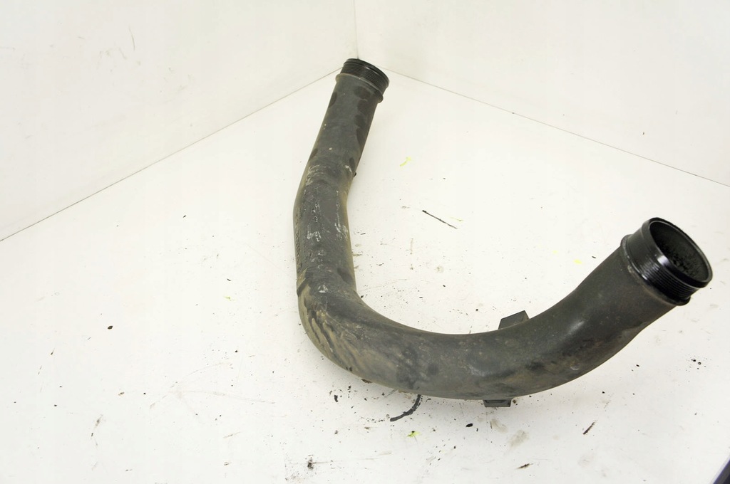 фото №1, Ic261 volvo xc60 i 2.4d труба воздухозаборник