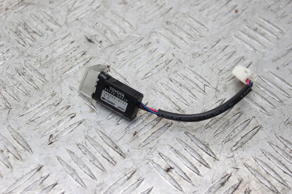 фото №1, Lexus ls 400 1993 реле