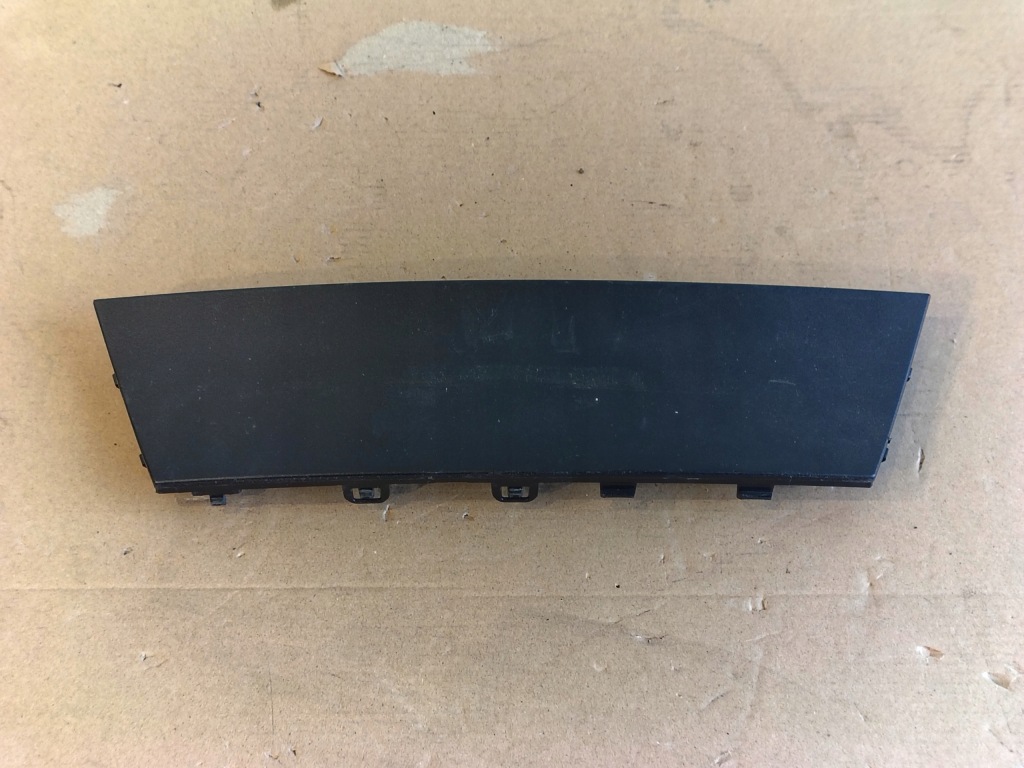 Купить Заглушка фаркоп tesla y задний  1494009-00-b