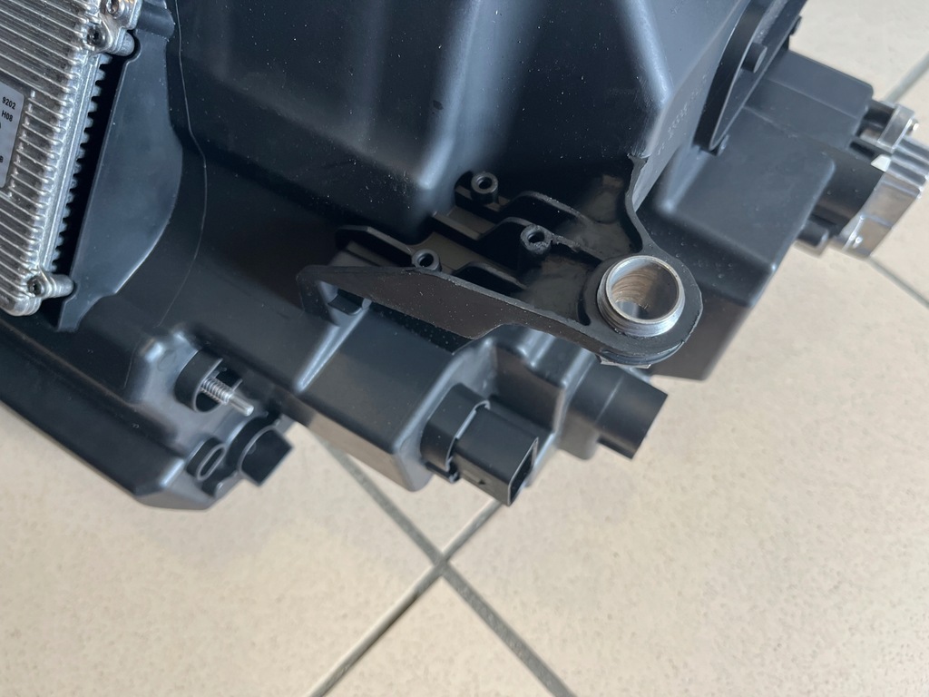 фото №11, Skoda karoq lift full led 21- лампа передняя левая