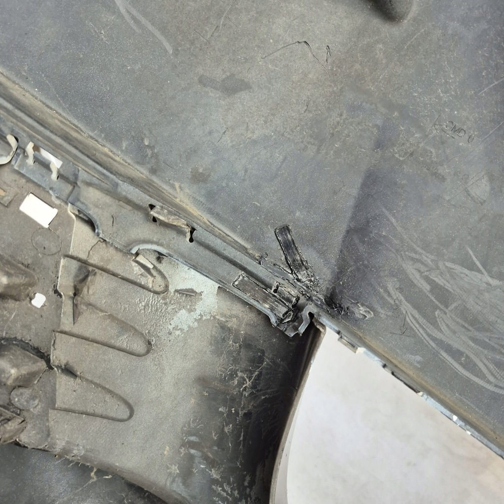 фото №10, Peugeot 5008 i 1 09-13 бампер перед передний