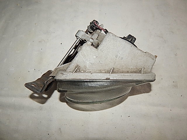 Протитуманна фара лампа протитуманна ліва mitsubishi galant 96-03 Зі Шроту