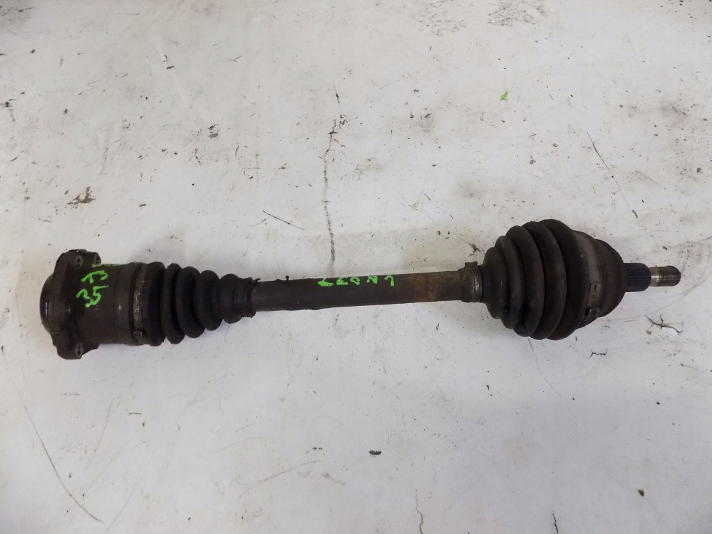 Купити Seat leon 1 1 1.6 16v bcb привідний вал ліва