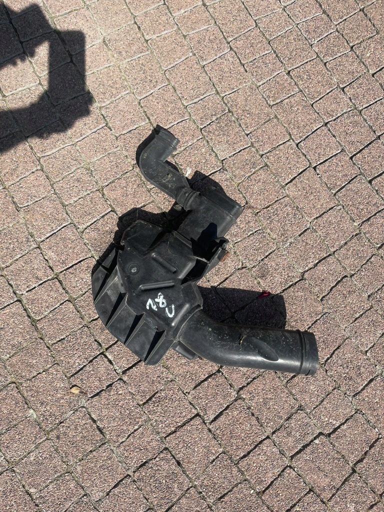 фото №1, Резонатор повітря honda civic viii 1.8 i-vtec