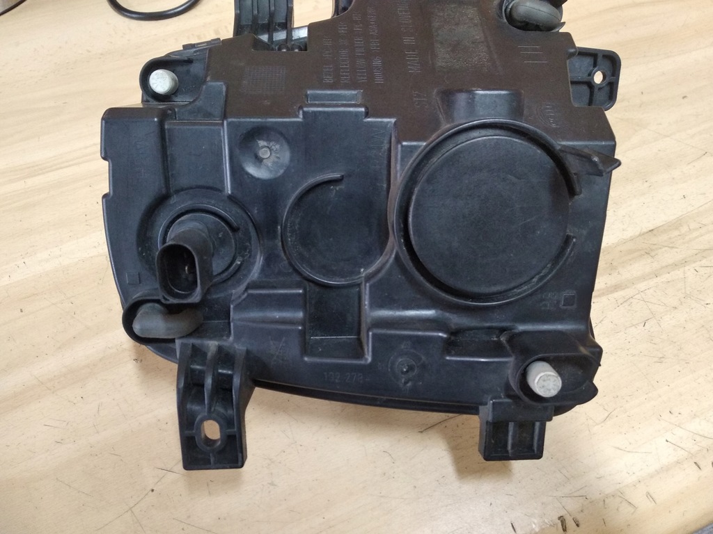 фото №9, Vw scirocco iii 1k8 лампа поворотник ліва hella 192.279-17 eur.