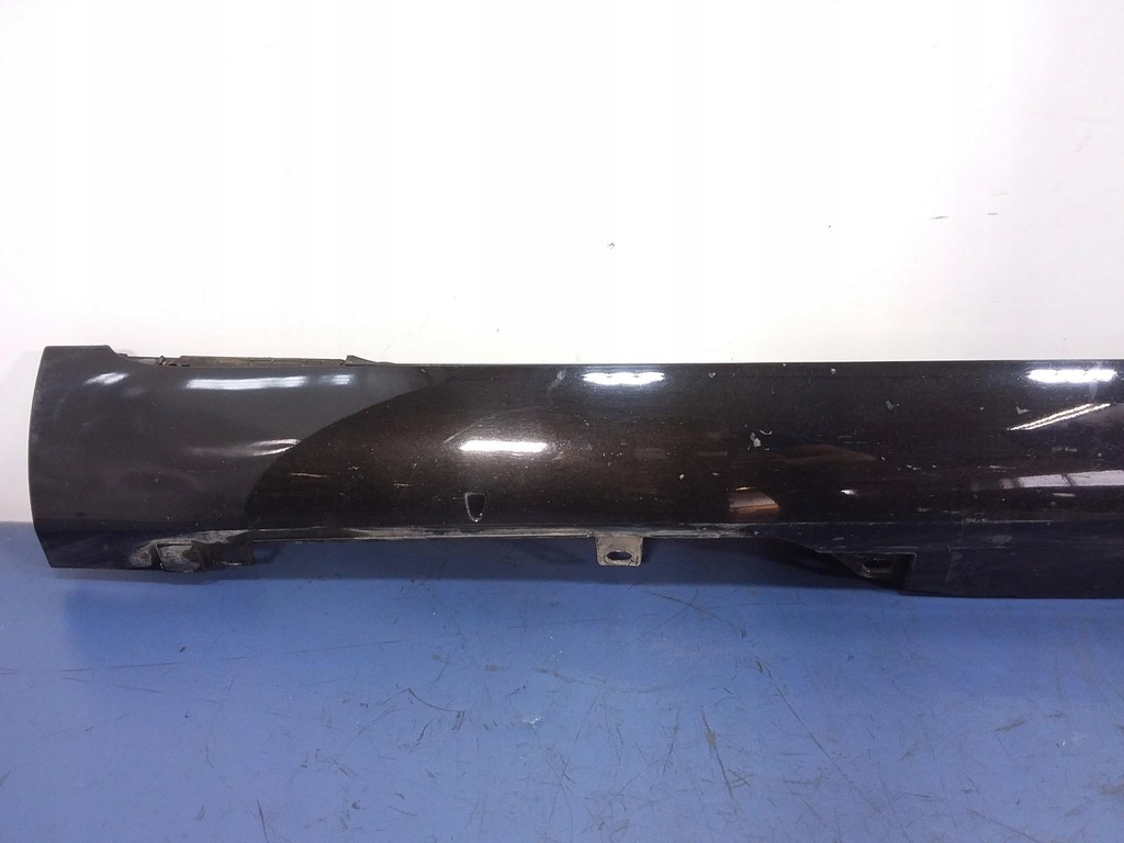 фото №8, Audi a8 d4 4h накладка порог правая 4h0853856e ly8x