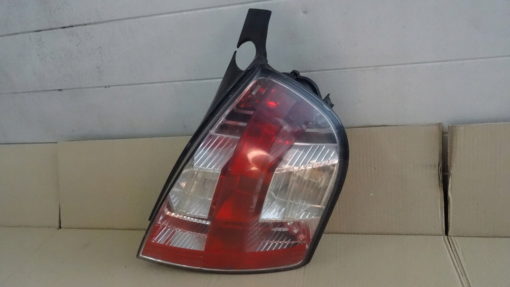 фото №1, Stilo i 1 лампа правий задня 3d