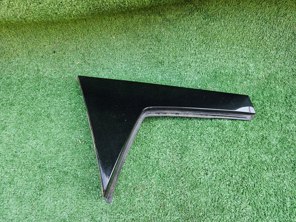 фото №1, Молдинг накладка кришки задня права peugeot 5008 ii