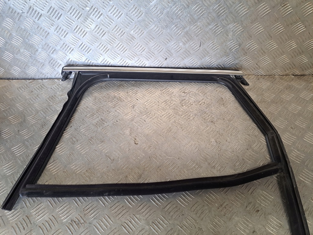 фото №4, Porsche macan 2017 r прокладка двері лівий łył