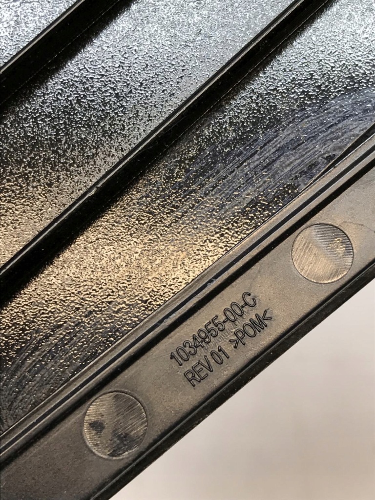 Молдинг дахова права 1034955-00-c tesla model s 16- Оригінал