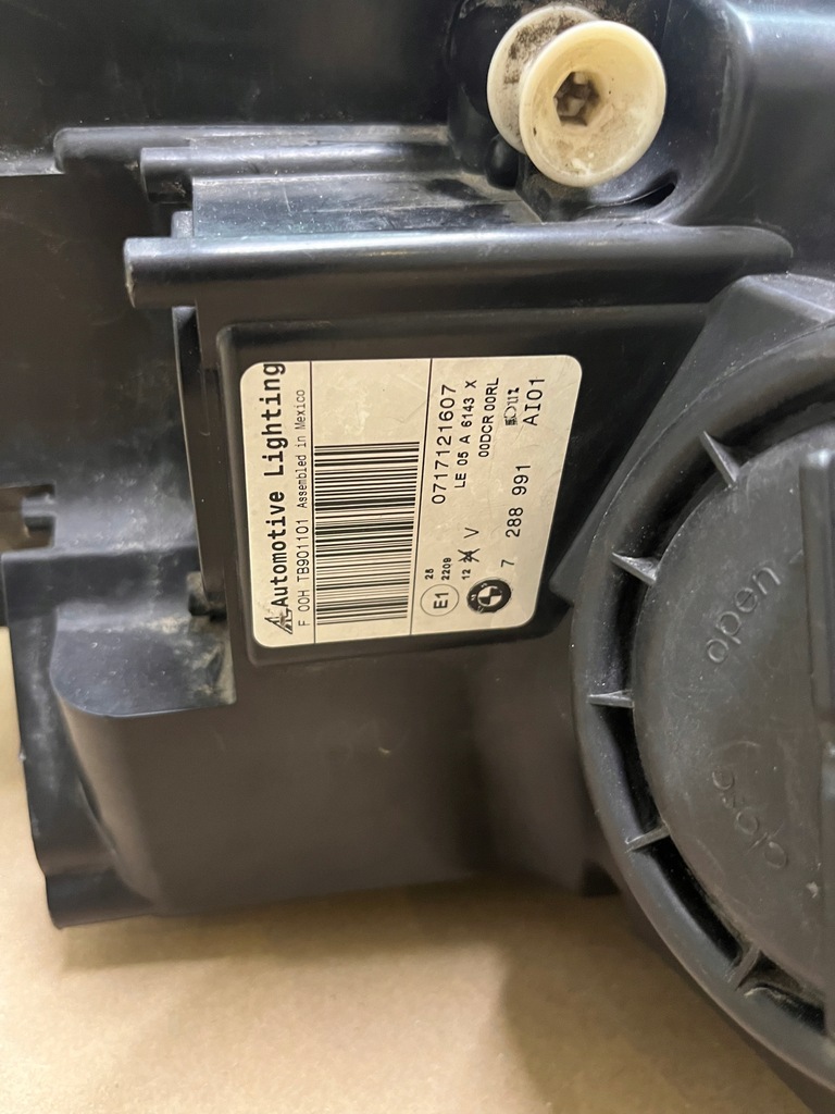 фото №14, Лампа левая фара некорректируемый ксенон bmw x5 e70 оригинальный номер eu 1307329153 7288991