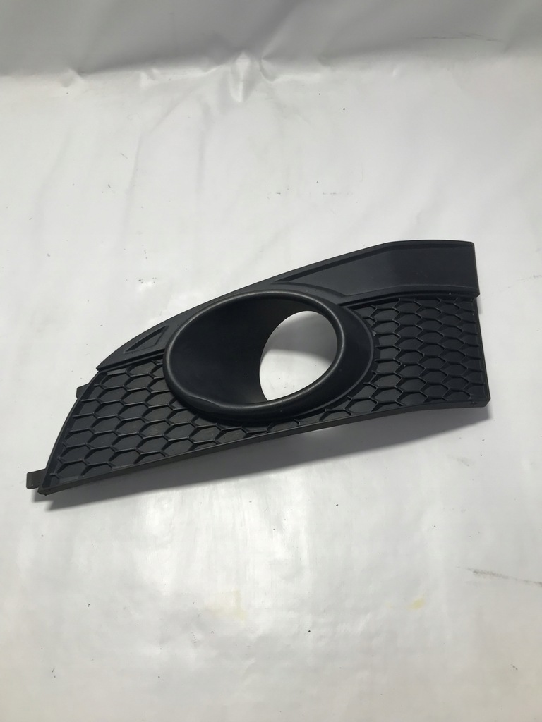 фото №1, Рамка решётка противотуманной фары левая captiva lift 10-15