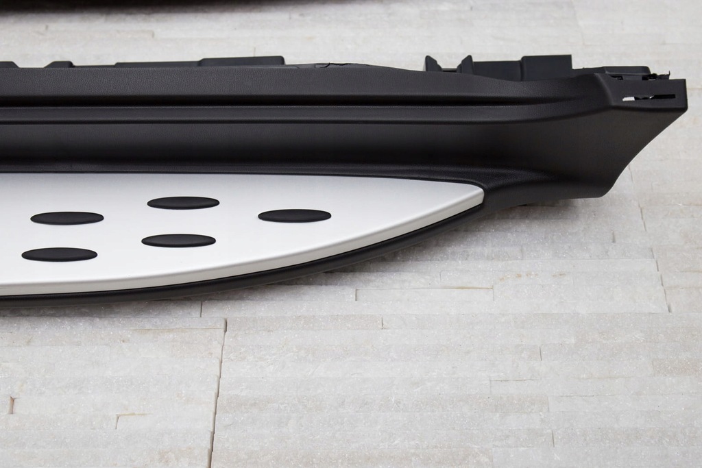 фото №12, Mercedes glc x253 c253 2015-22 боковой пороги автомобильные a2535200600 + болты