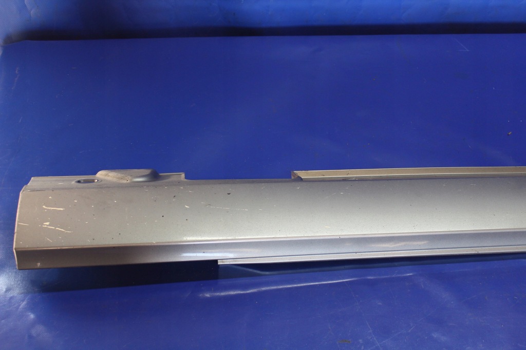 Купить Накладка  накладка порога  правая mercedes w212 792 a2126900840