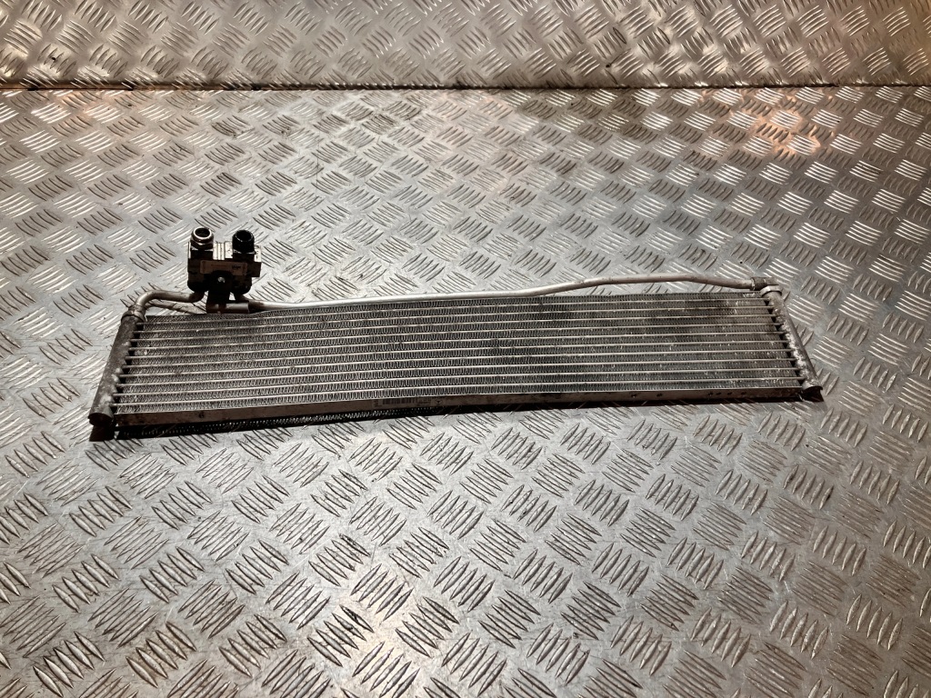 фото №1, Радіатор оливи mercedes slk slc r172 2015- 2.0 cgi