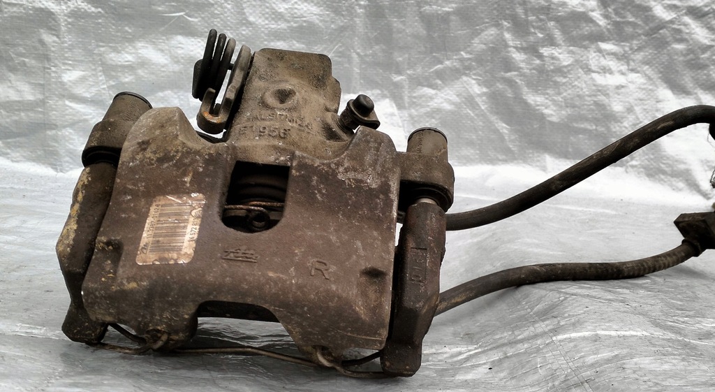 фото №1, Суппорт правый задняя citroen c5 iii 3.0 hdi 9657281380