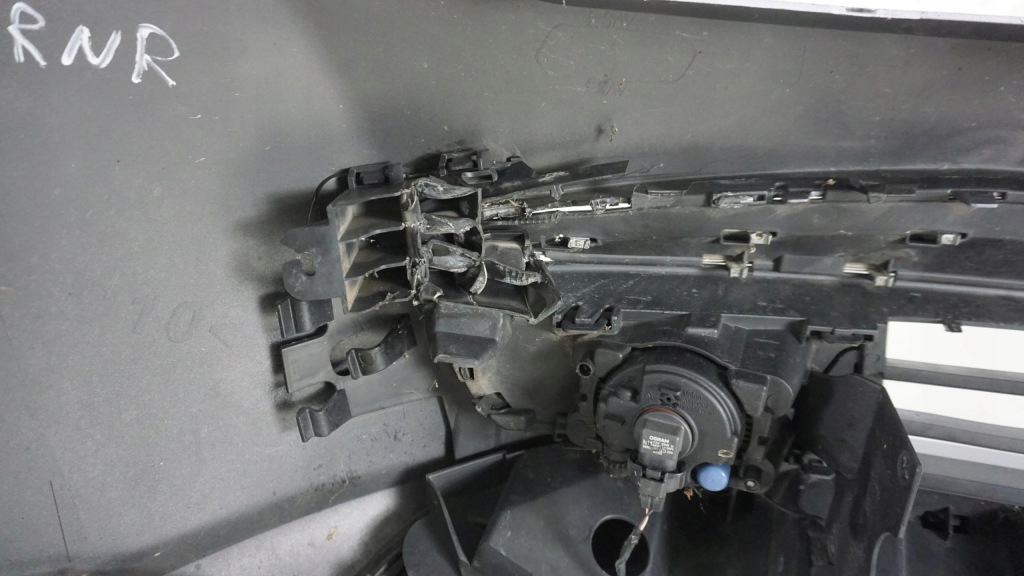 Бампер перед передній renault laguna 3 iii 07-10 2007-2010 ternr 620220001r в Україні