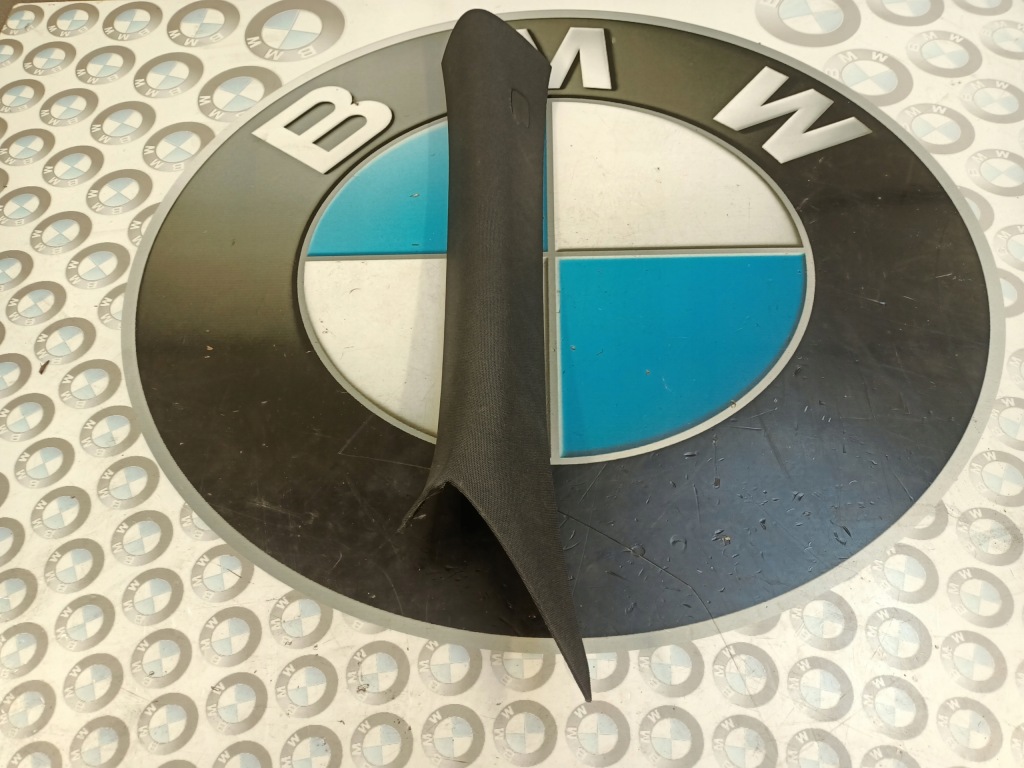 фото №1, Mercedes w117 cla - защита стойка передний левая czarna обшивка