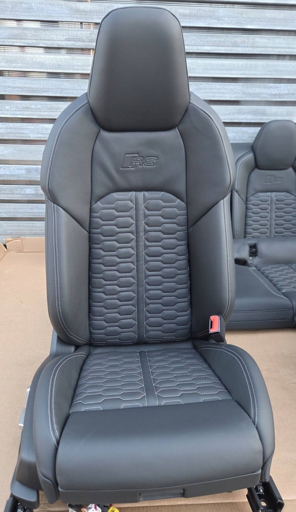 фото №10, Audi rs7 c8 4k сиденья заднее сиденье обшивки коврики комплект jak новый