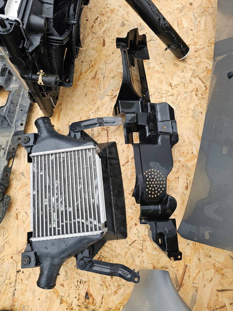 фото №13, Mitsubishi asx lift перед капот бампер лампы