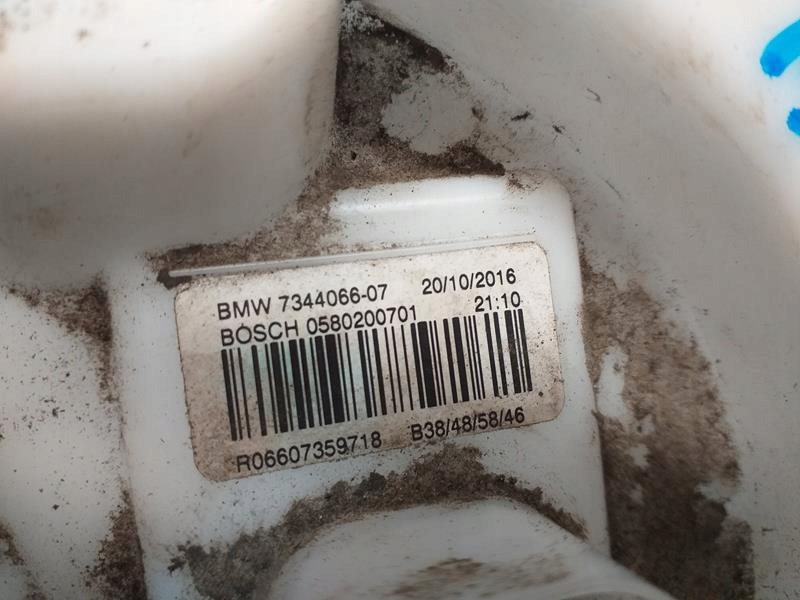 Насос топлива топливная bmw f20 1.5 Оригинал