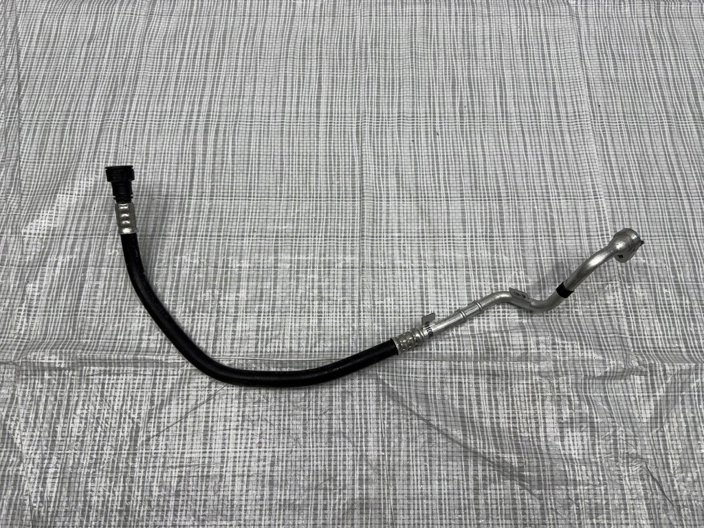 фото №1, Шланг кондиціонера maserati grecale folgore 6702203910