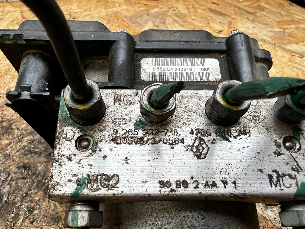 фото №5, Dacia sandero 1.4b насос abs 0265801018