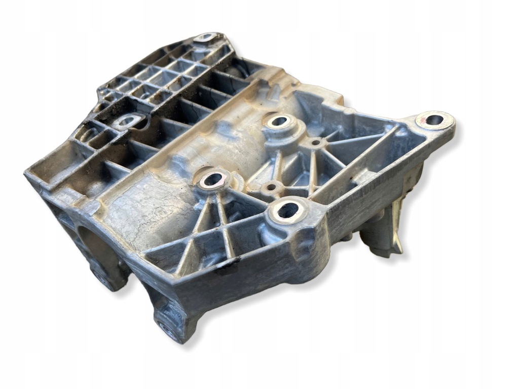 Подушка коробки передач land rover discovery 5 k8d25k291 Недорого