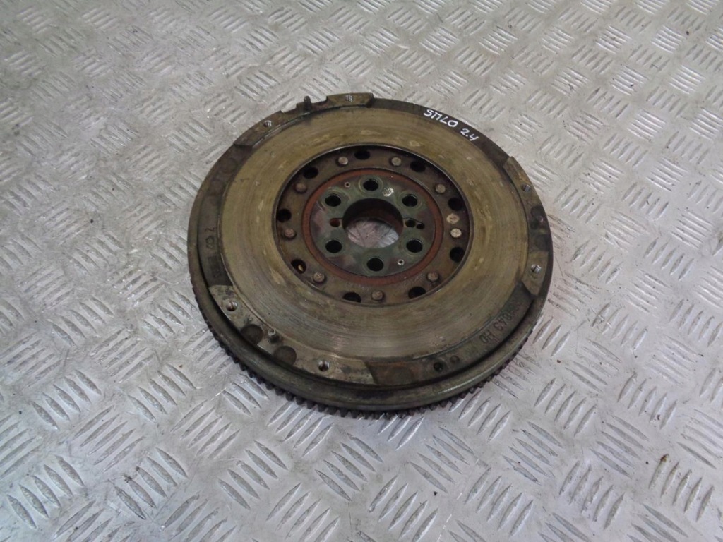 фото №1, Колесо двухмассовый двухмассовый маховик fiat stilo abarth 2.4 b 01- selespeed