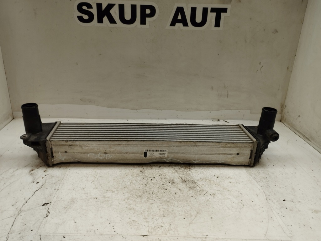 Toyota yaris gr радіатор повітря інтеркулер jd127000-1451 Оригінал