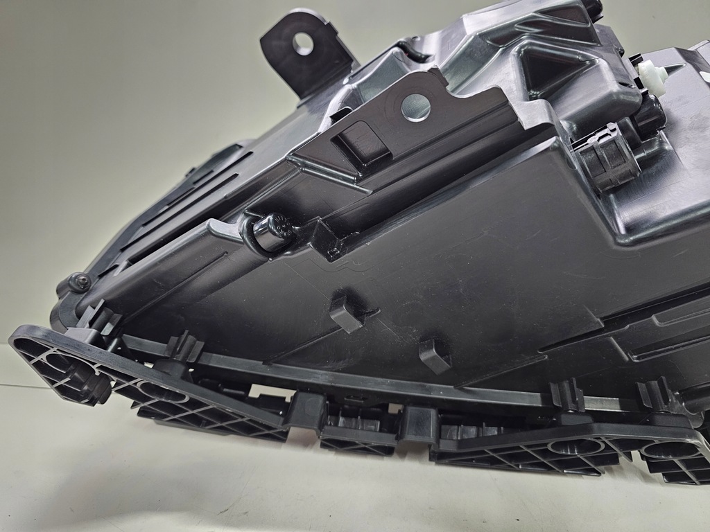 фото №14, Лампа перед передняя правая jeep commander 2 ii full led 534887990 europa