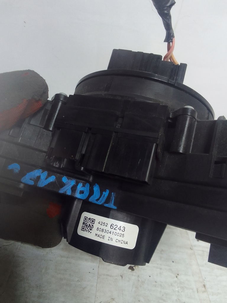 фото №10, Chevrolet trax 1.4 17- переключатель комбинированный лента 42526243 usa