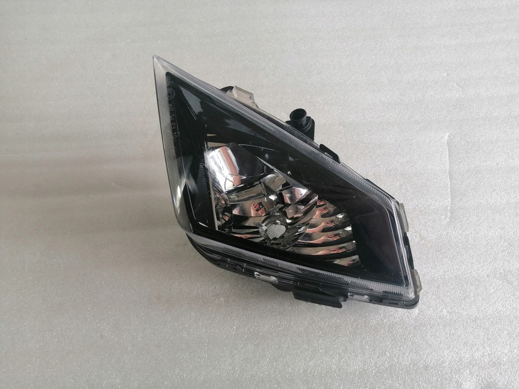 фото №1, Seat ibiza v противотуманная фара правый 6f0941702a
