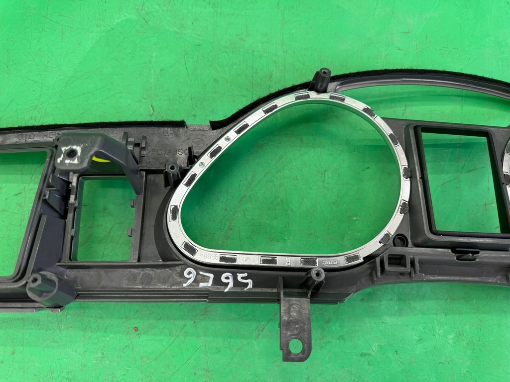 фото №8, Рамка корпус защита спидометра dekor 4f1857115f audi s6 c6 a6 04-11 europa