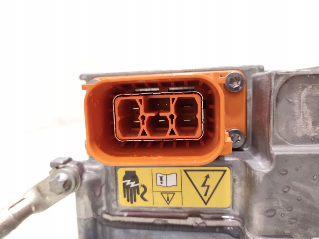 Mercedes-benz eqb 2023 инвертор / блок розжига напряжения a0009015411 Цена