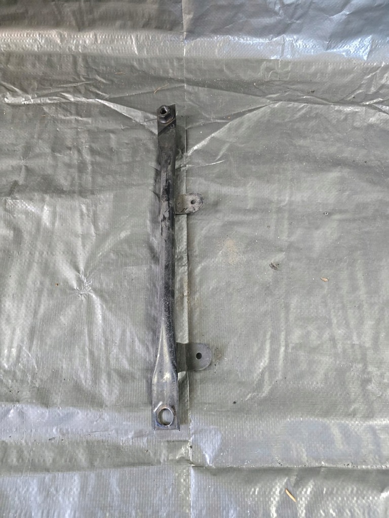 фото №1, Кронштейн подрамник перед toyota prius plus