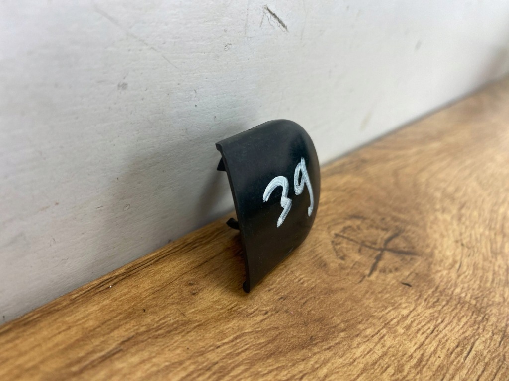 Заглушка chevrolet corvette c6 2005+ с Разборки