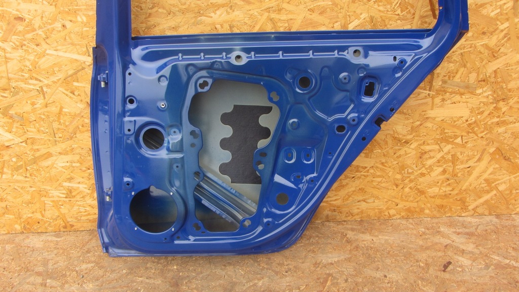 фото №14, Задние правое дверь skoda octavia iv 5e7 kombi