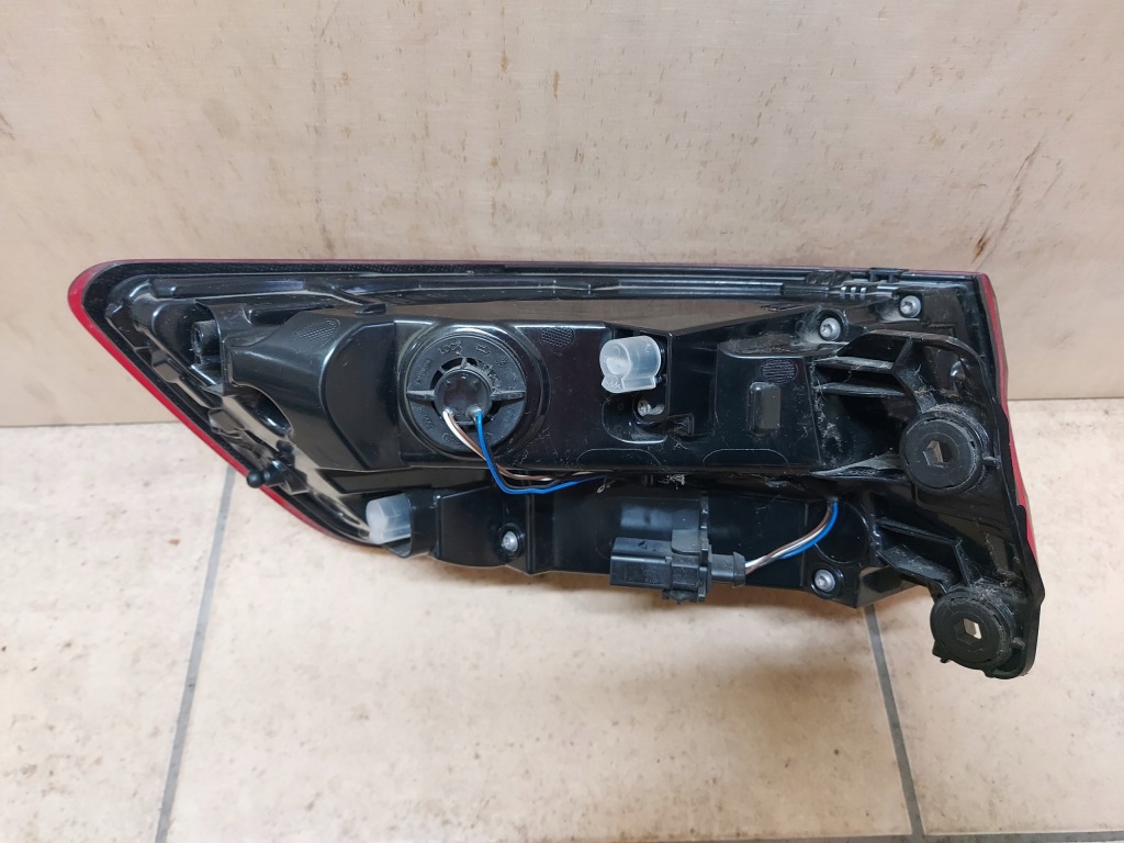 фото №6, Лампа led matrix правий задня audi a4 s4 sedan usa 8w5945092f