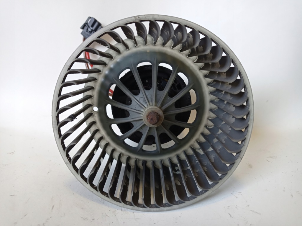 Купить Воздуходувка вентилятор mercedes w204 0130101624