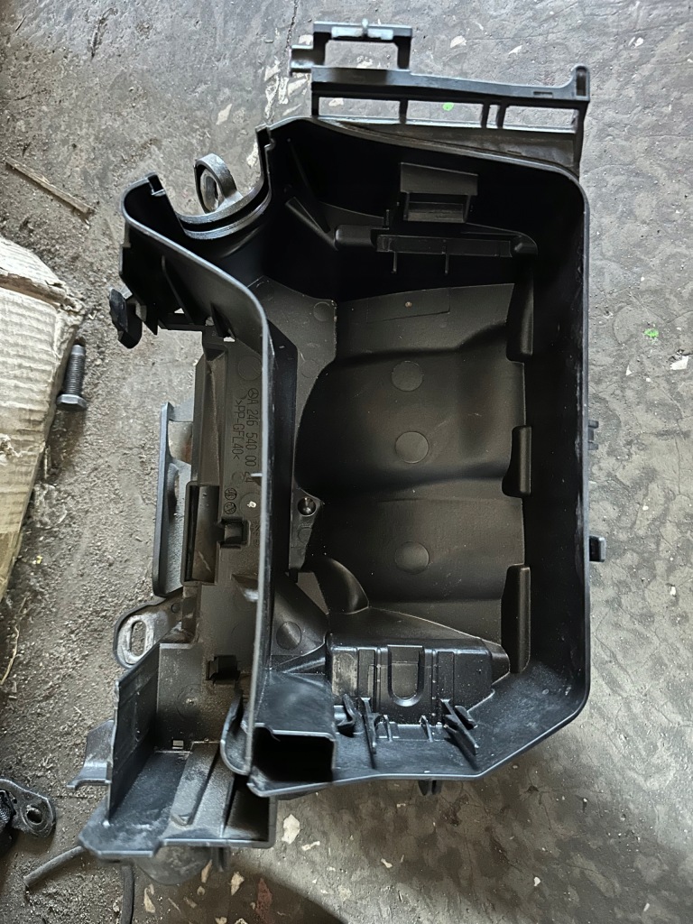 фото №11, Mercedes a klasa w176 b klasa w246 коробка корпус предохранителей комплектная