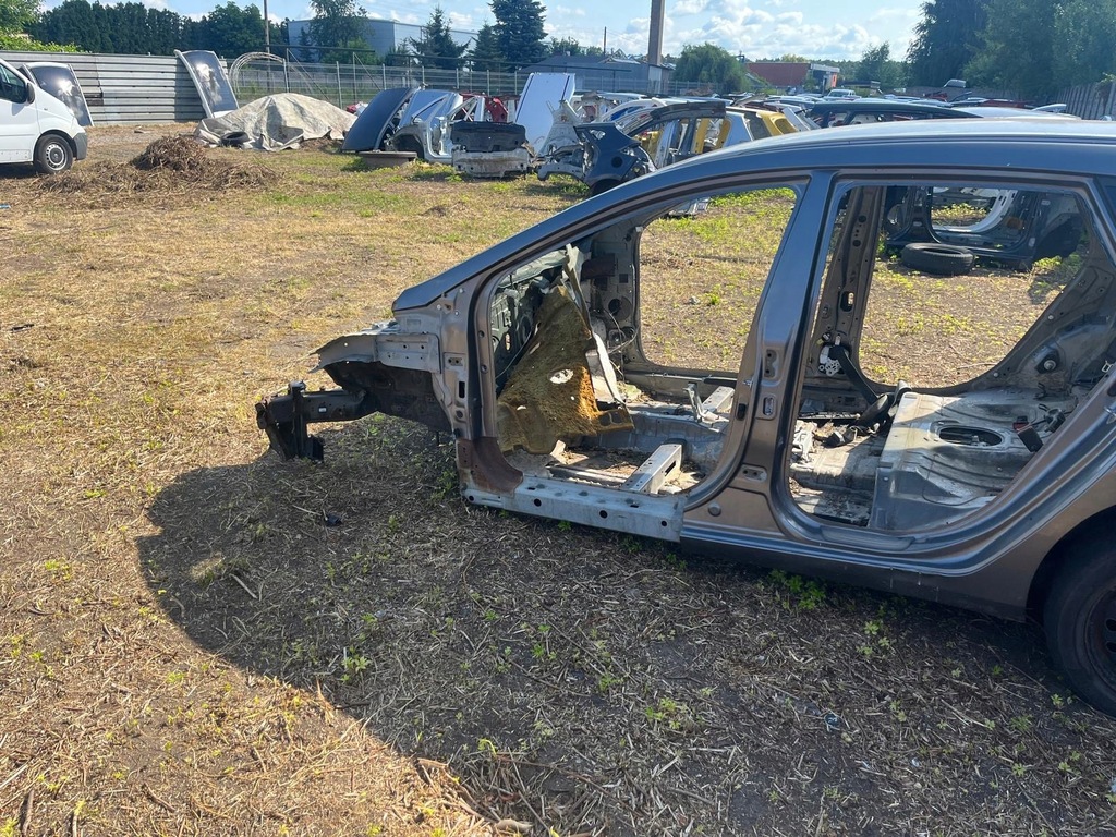 фото №8, Hyundai i30 ii kombi задній pas підлога піддон стіна 2012-