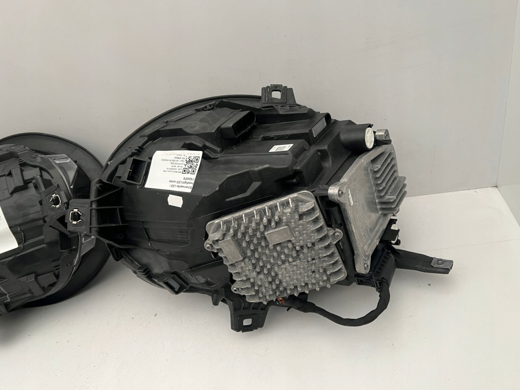 Фара ліва правий mini f54 f55 f56 f57 рестайлінг  lci led 5a01963 5a01964 uk rl Доставка