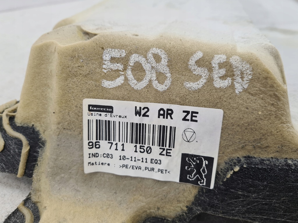 фото №8, Peugeot 508 i коврик обшивка sedan